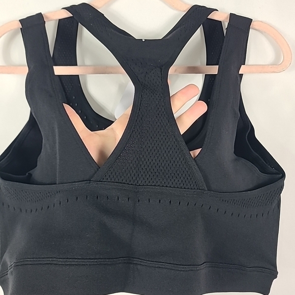 NEW Fabletics SculptKnit Contour Low Impact Sports Bra Size 3X Black NWT - Picture 8 of 9